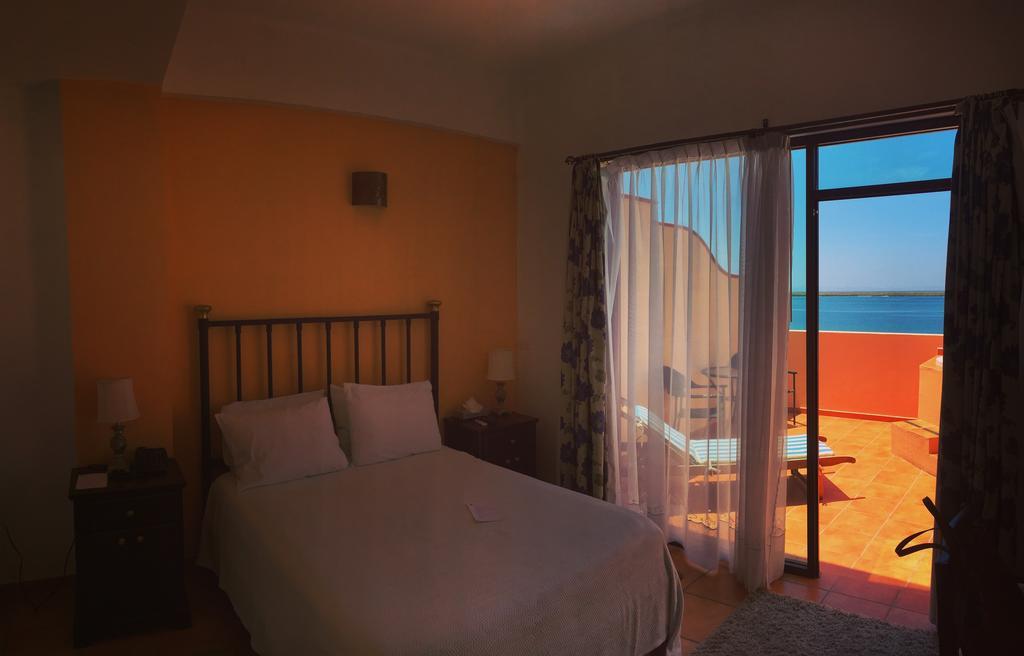 لاباز Hotel La Posada & Beach Club المظهر الخارجي الصورة